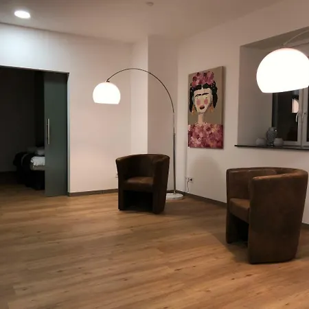 Eifel5star - Burgfriedstrasse *