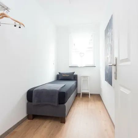 Appartement Eifel5star - Burgfriedstrasse *