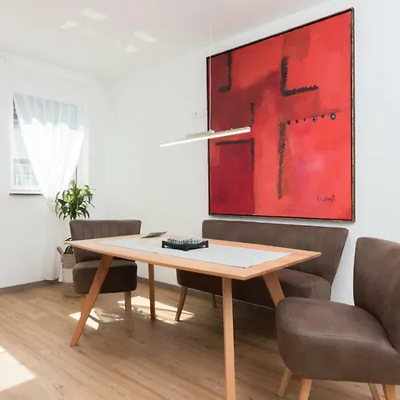 Eifel5star - Burgfriedstrasse