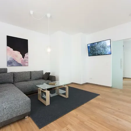 Eifel5star - Burgfriedstrasse 아파트